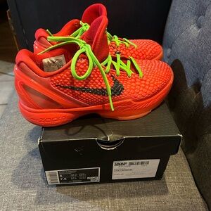 Kobe Reverse Grinches Kids